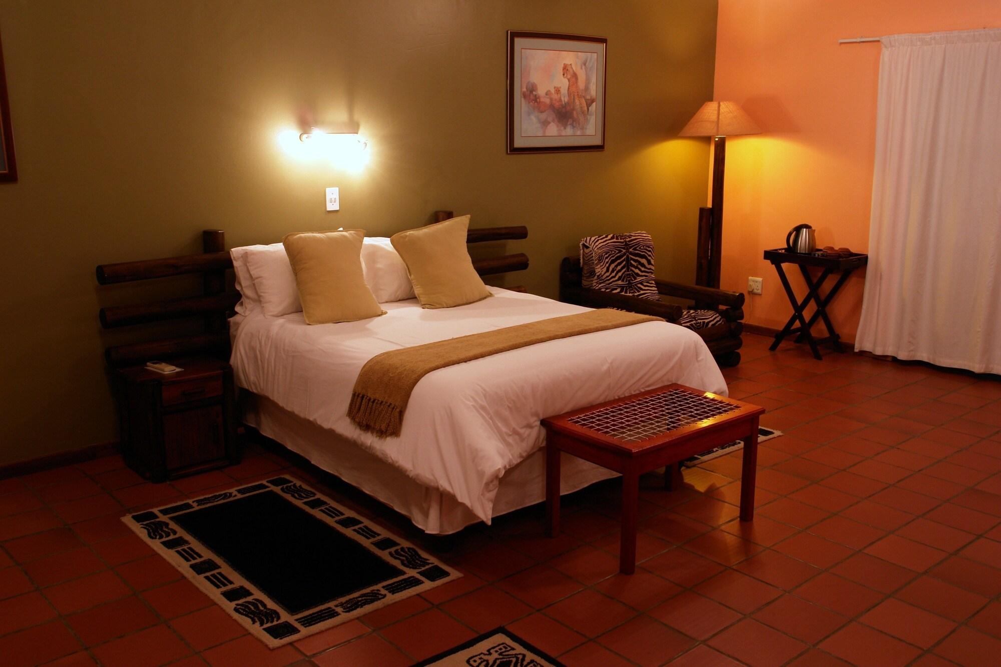 Kalahari Arms Hotel Khemsbok Buitenkant foto