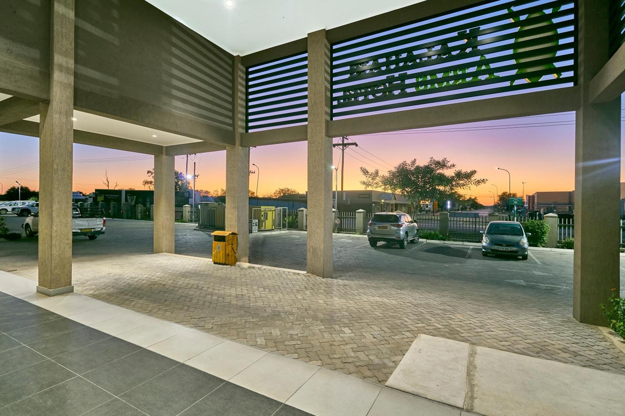 Kalahari Arms Hotel Khemsbok Buitenkant foto